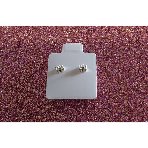 New Sterling Silver 2 Ct. Oval Cut Sim Diamond Stud Earrings~.925 - Picture 3 of 3